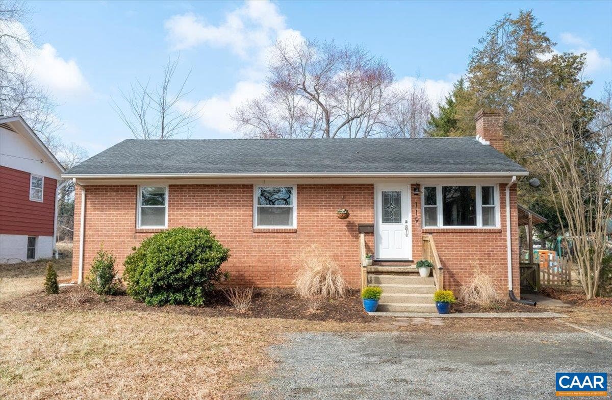 119 Stribling Ave photo 32