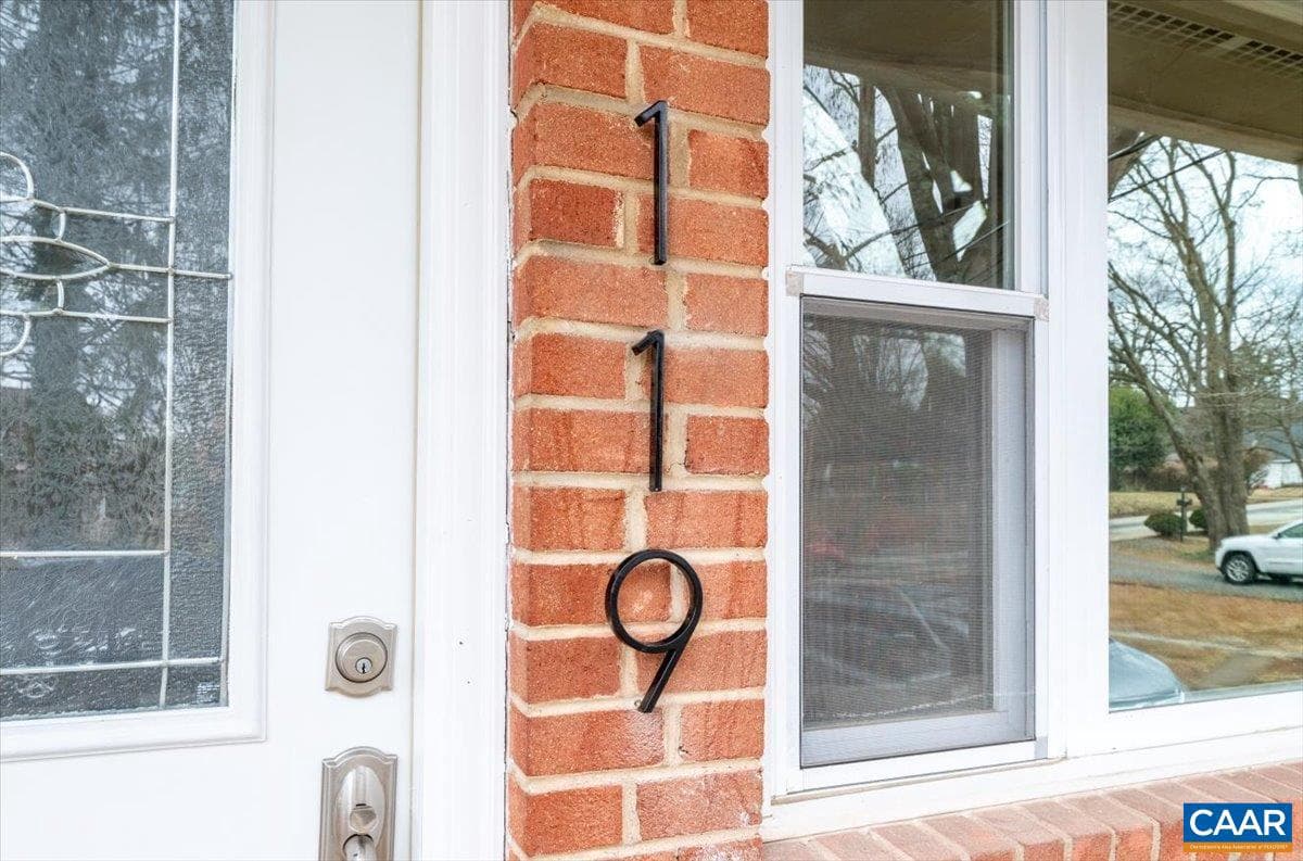 119 Stribling Ave photo 35