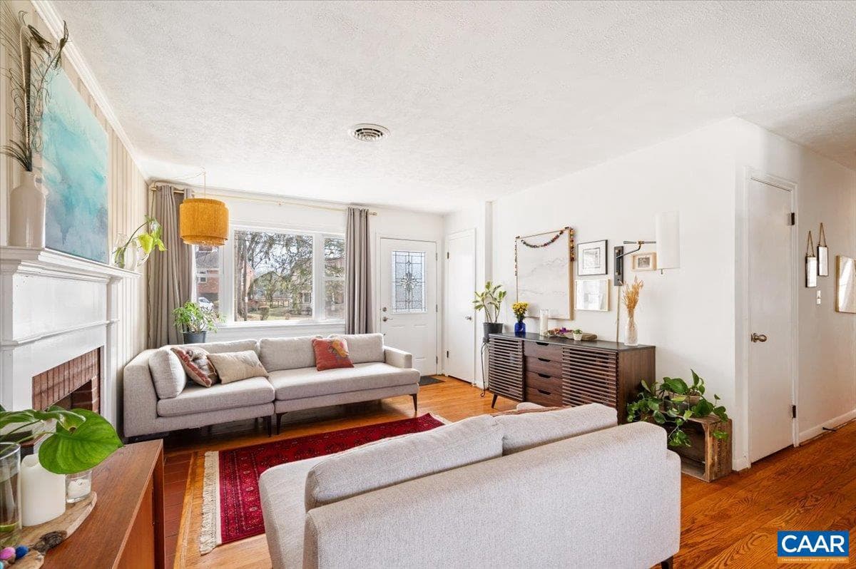 119 Stribling Ave photo 4