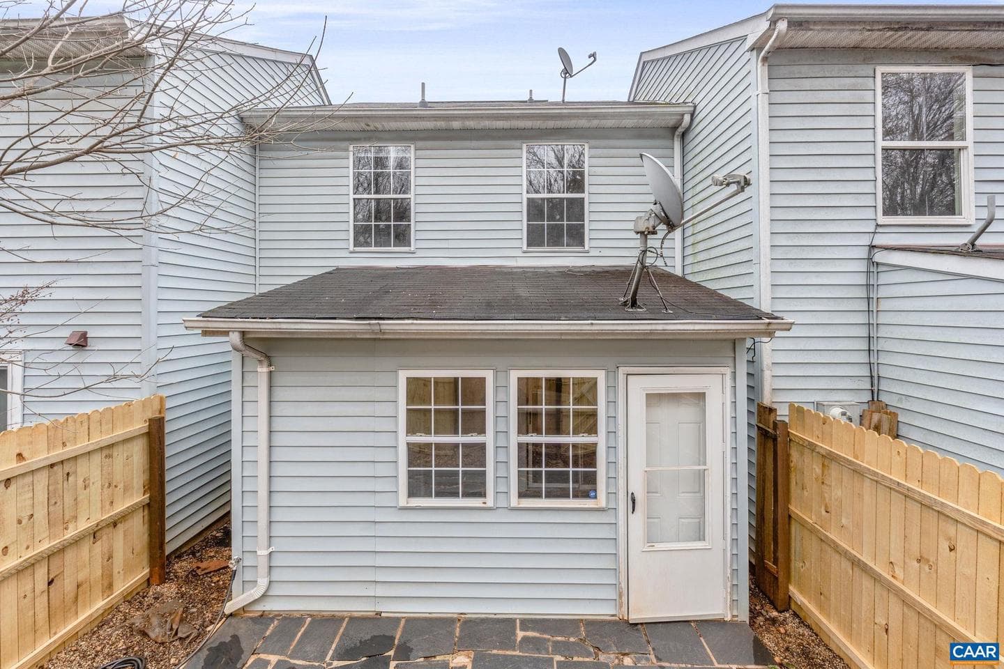959 Rives St photo 31
