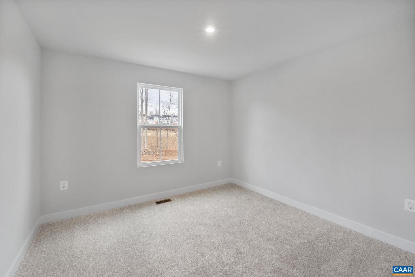 140 Gunnison Dr photo 27