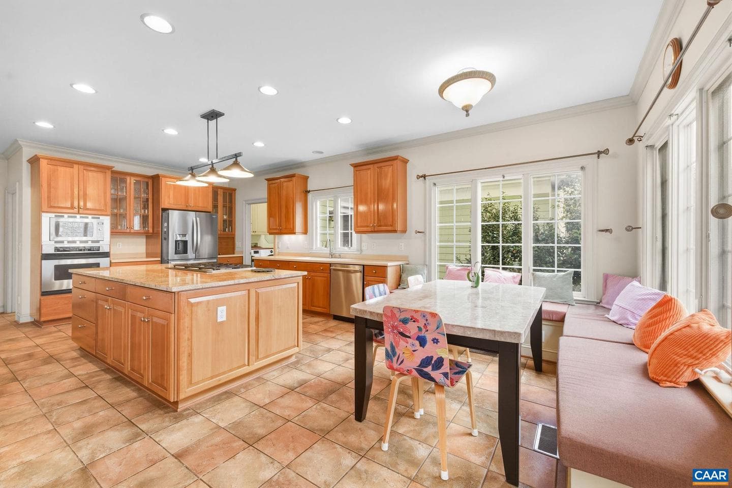 1330 Elderberry Pl photo 9