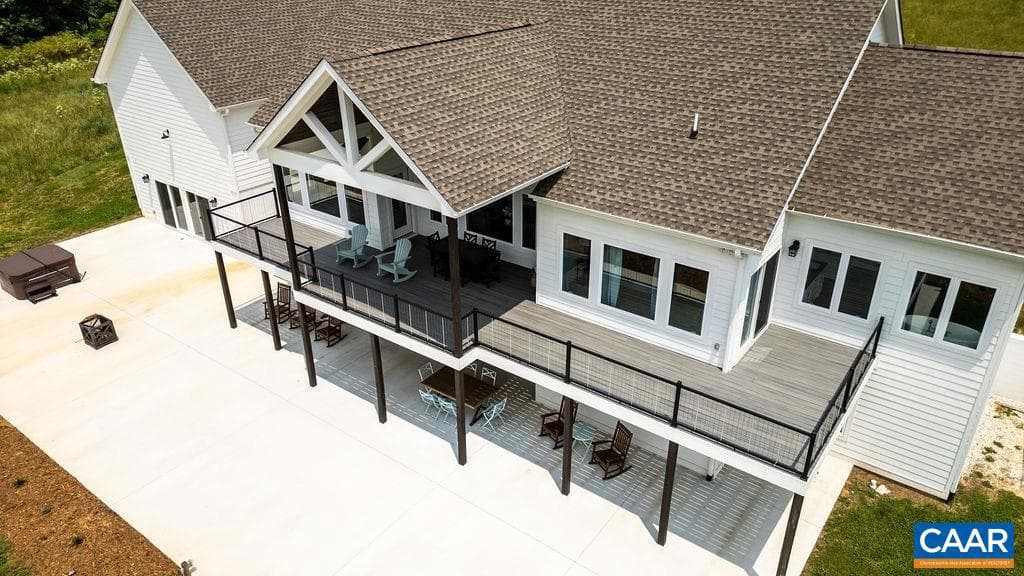 61 Hillside Ln photo 11