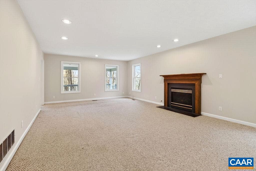 9 Dogwood Ln photo 14