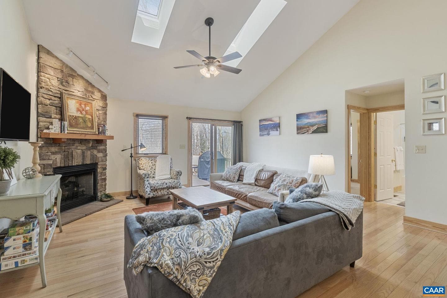 19 Rock Dove Ln photo 7