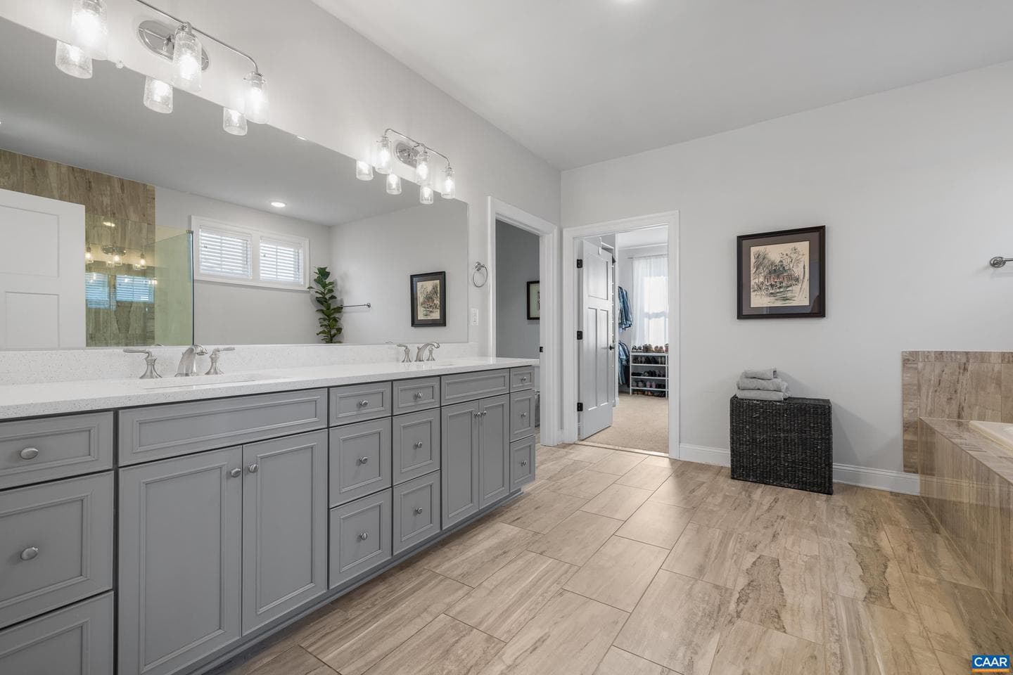 6065 Westhall Dr photo 37