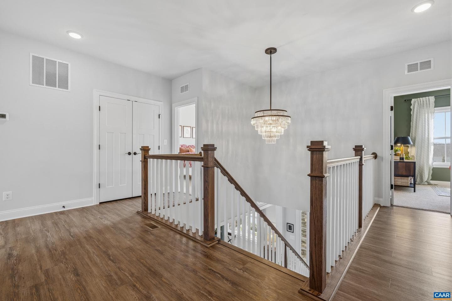 6065 Westhall Dr photo 42