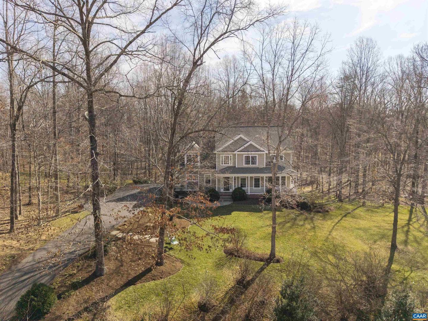 3535 Foxwood Dr photo 2
