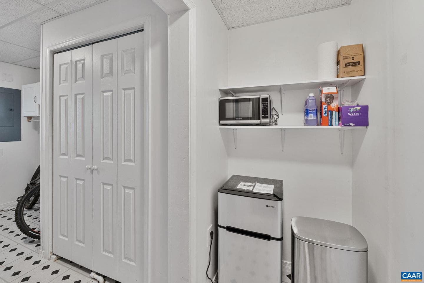 11 Holly Cir photo 28