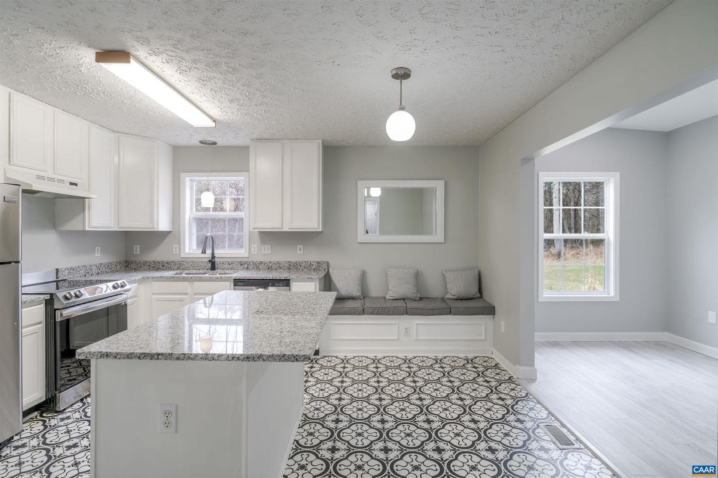 5860 Bearwood Rd photo 12