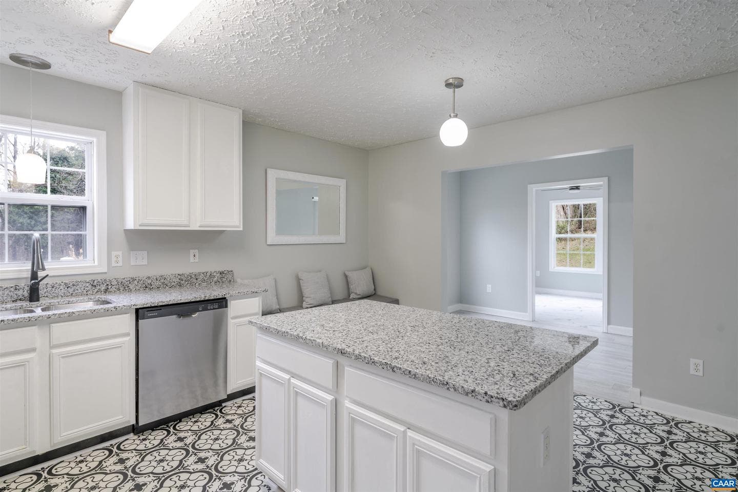5860 Bearwood Rd photo 14