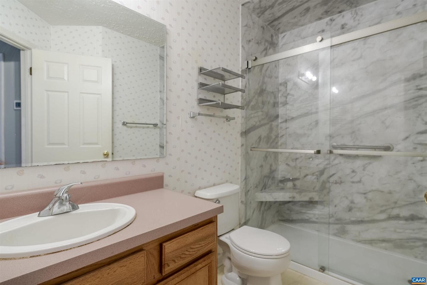 5860 Bearwood Rd photo 45