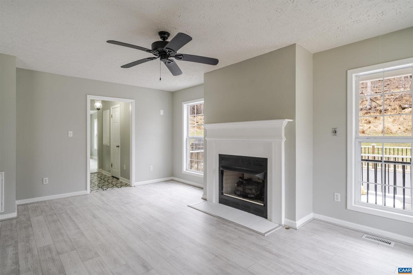 5860 Bearwood Rd photo 9
