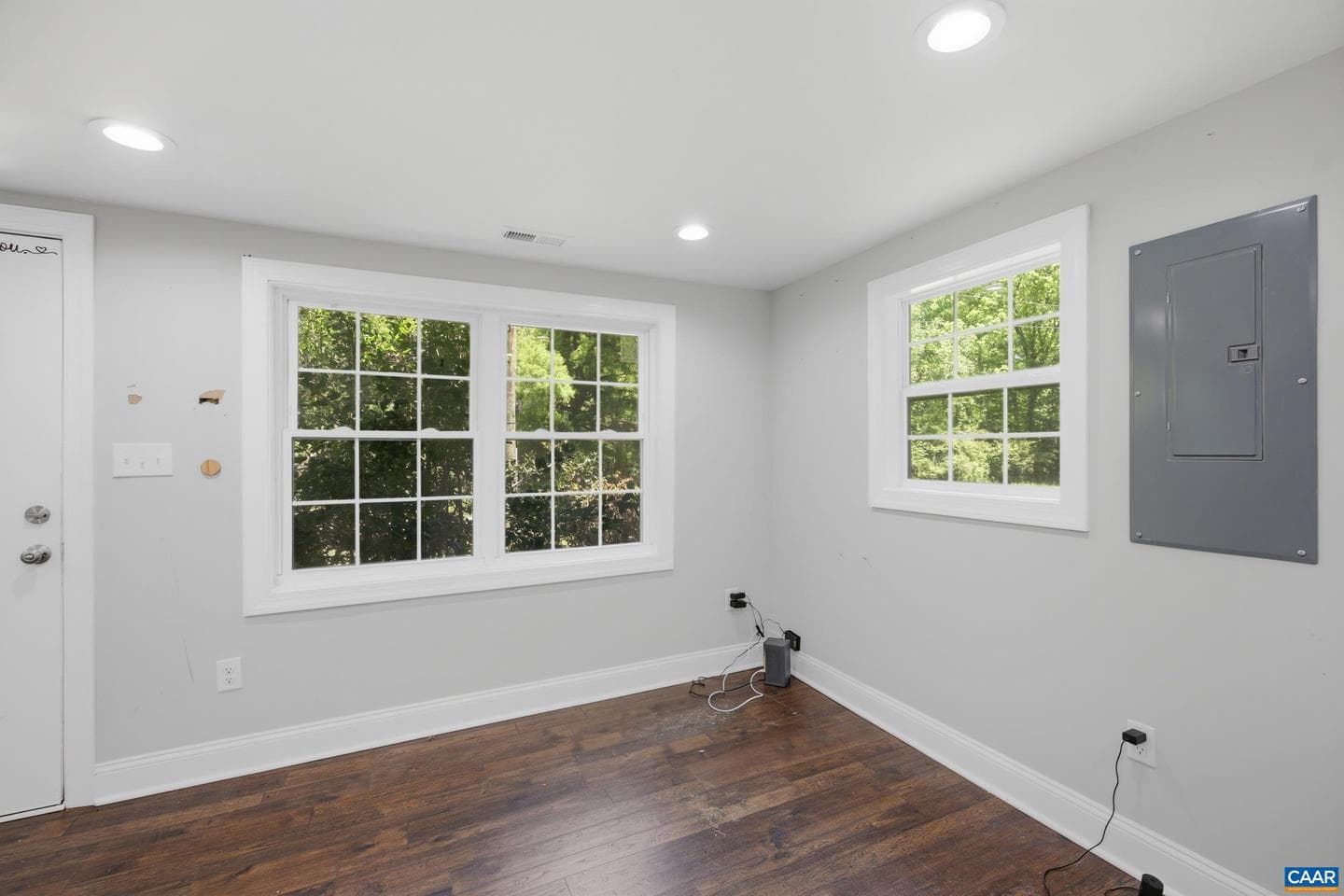 1144 Jackson Rd photo 4