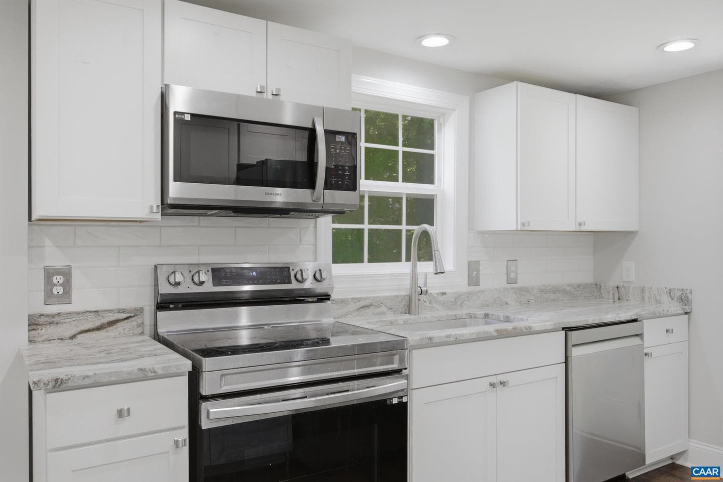 1144 Jackson Rd photo 7
