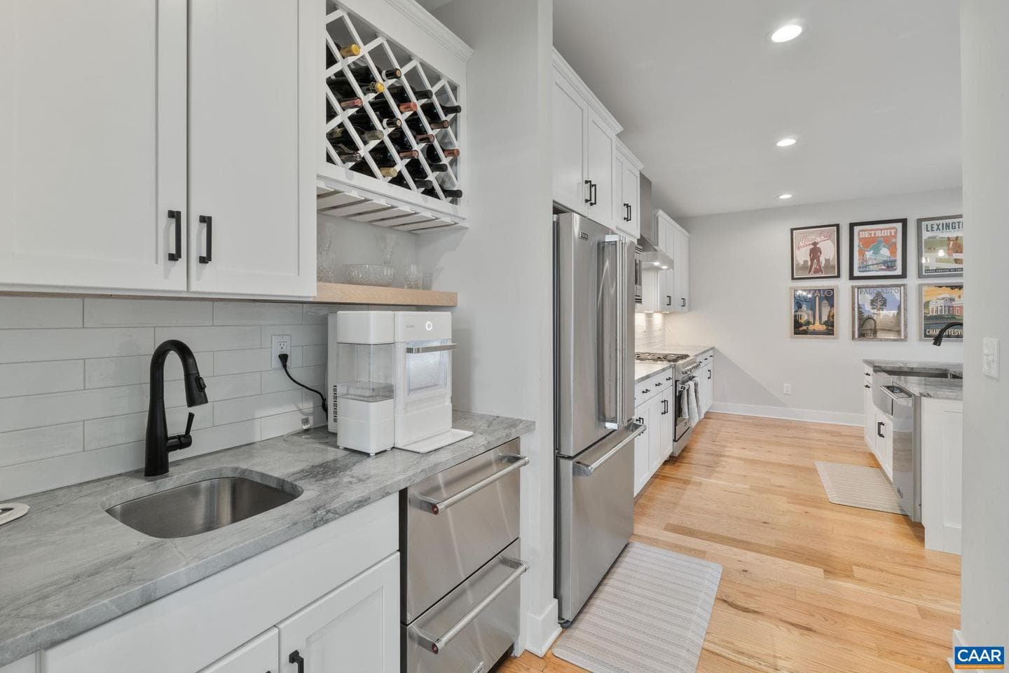 2206 Fowler Cir photo 14