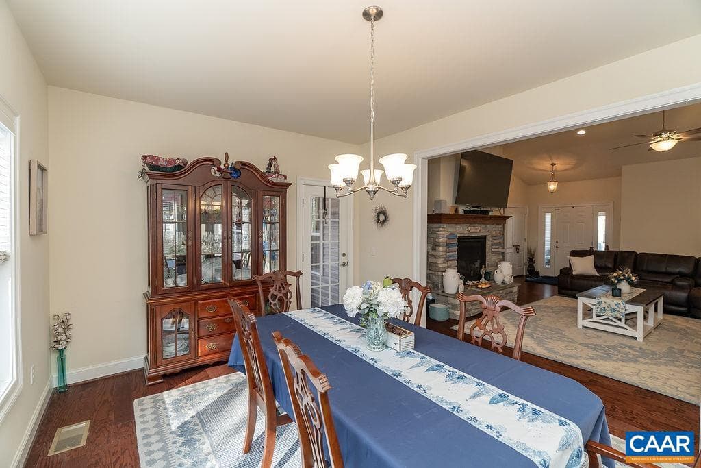21030 Dunni Way photo 9