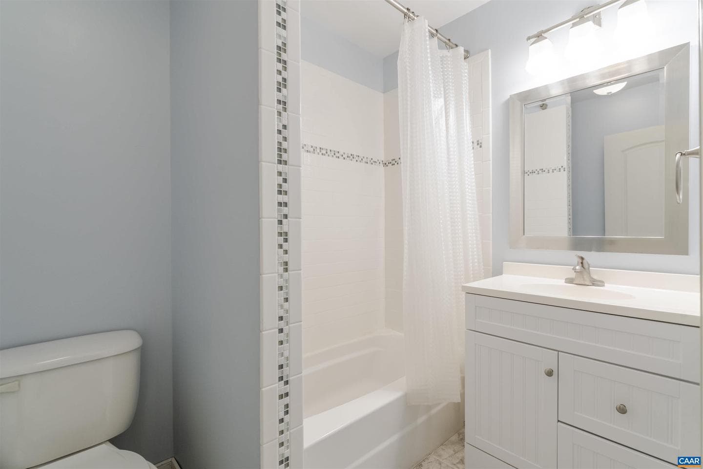 424 Oak Ave photo 25