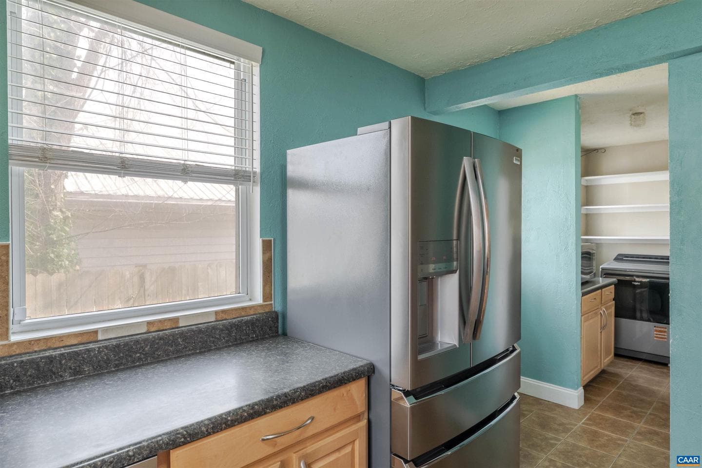 424 Oak Ave photo 5