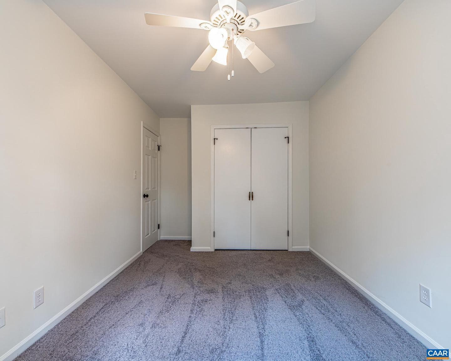 138 Scarborough Pl photo 31