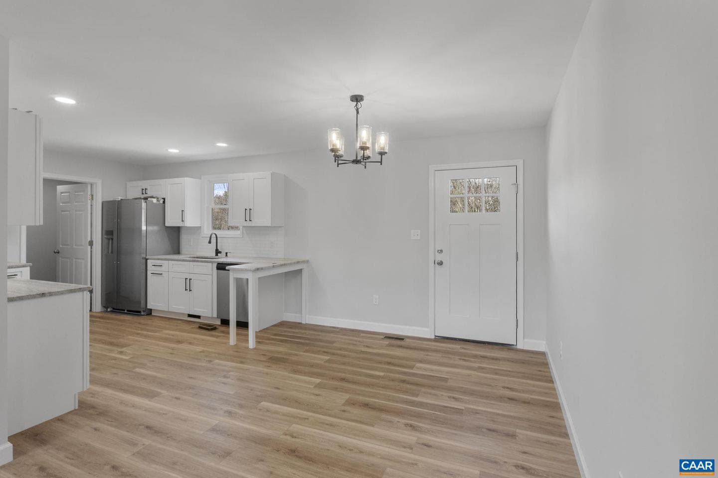 140 Dogwood Hts photo 19