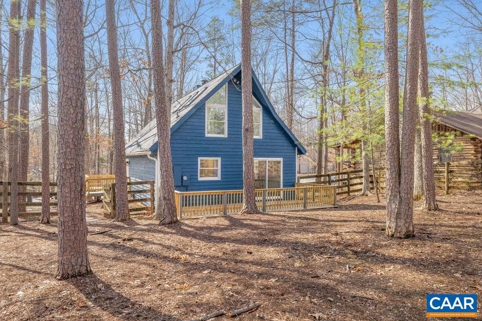 835 Jefferson Dr photo 29