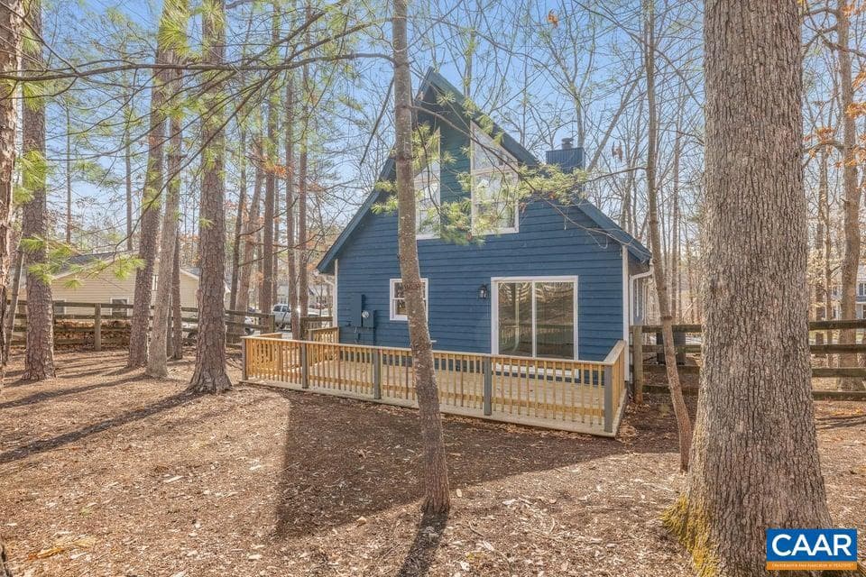 835 Jefferson Dr photo 31