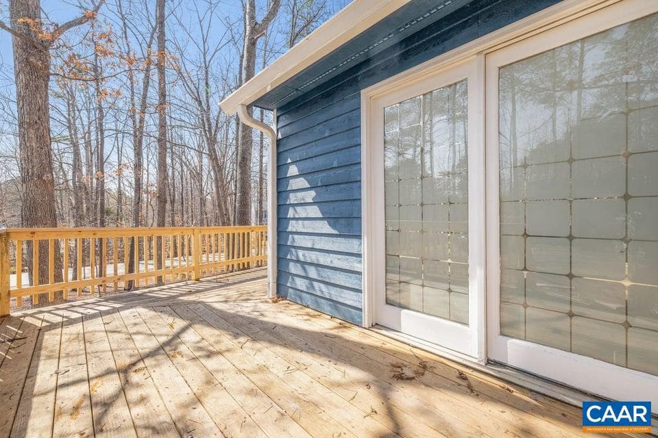 835 Jefferson Dr photo 33