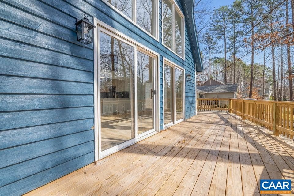 835 Jefferson Dr photo 34