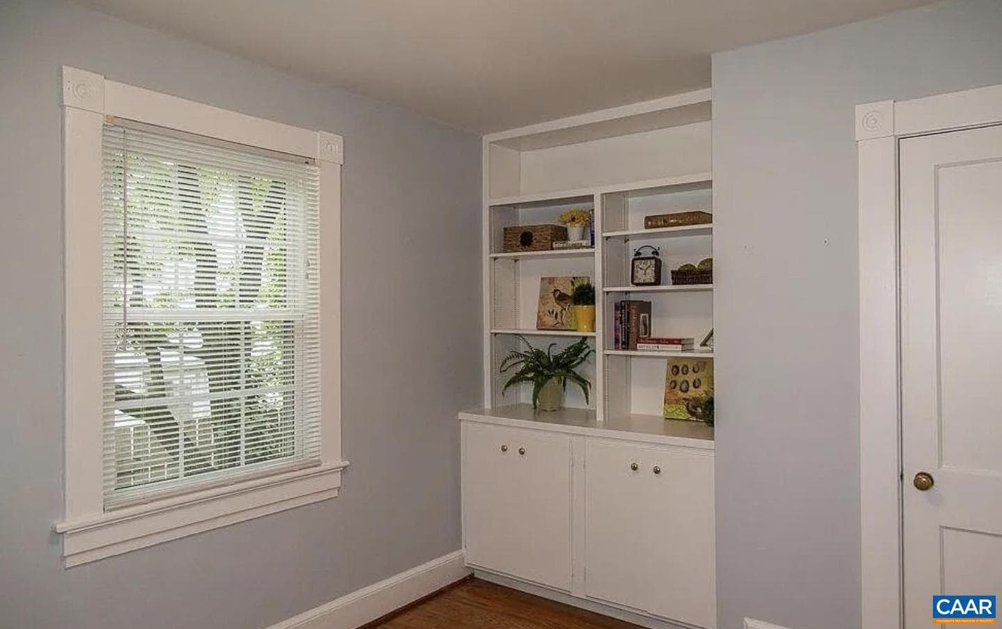 1419 Cherry Ave photo 12