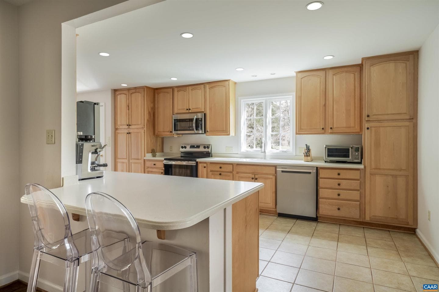 2750 Leeds Ln photo 13