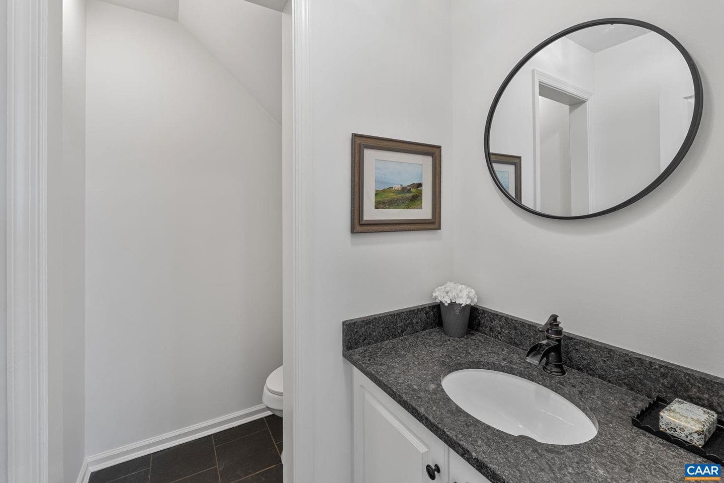 820 Fieldhaven Dr photo 13