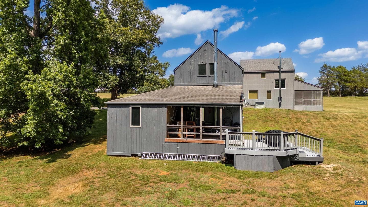 48 Meadow Ln photo 30