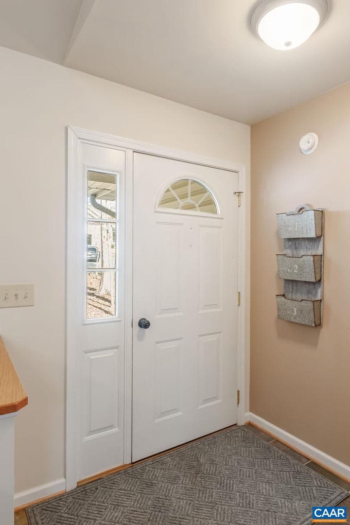37 West Lake Forest Dr photo 6