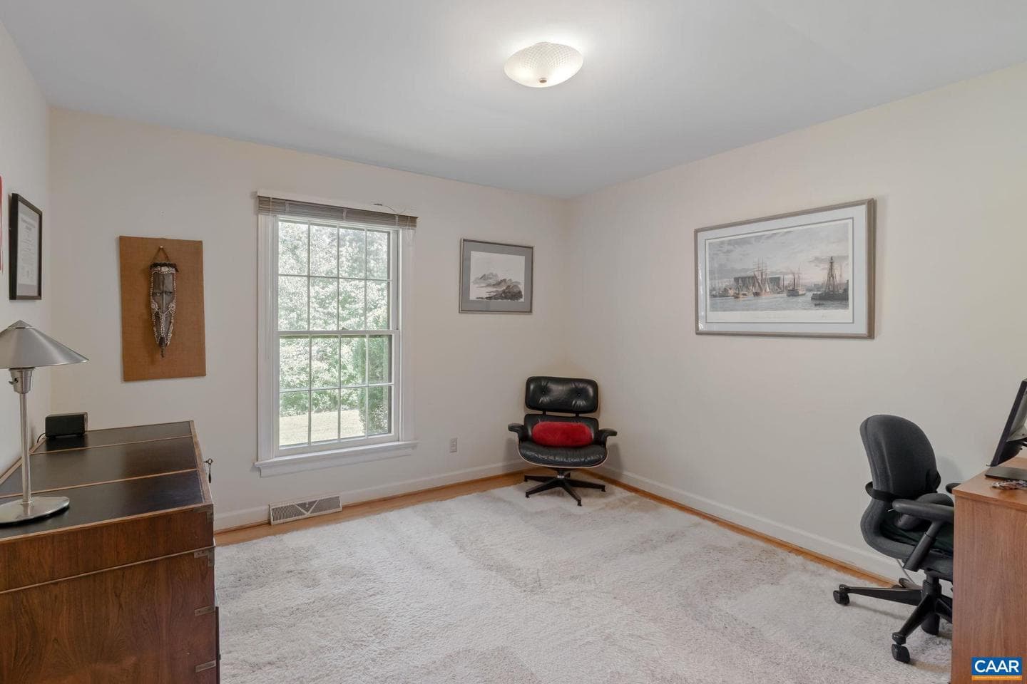 311 Gloucester Rd photo 24