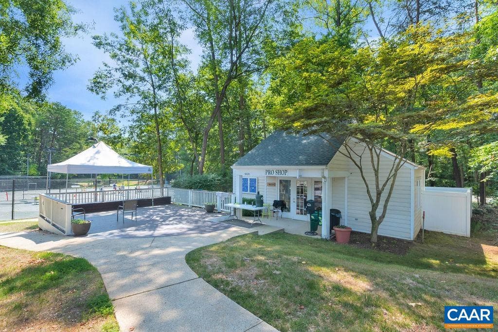 3278 Gateway Cir photo 42