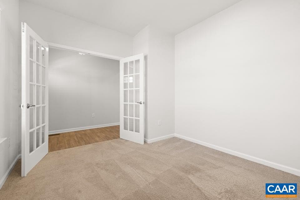 4400 Sunset Dr photo 6