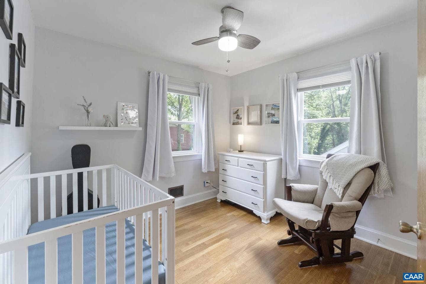 1104 Forest Hills Ave photo 18
