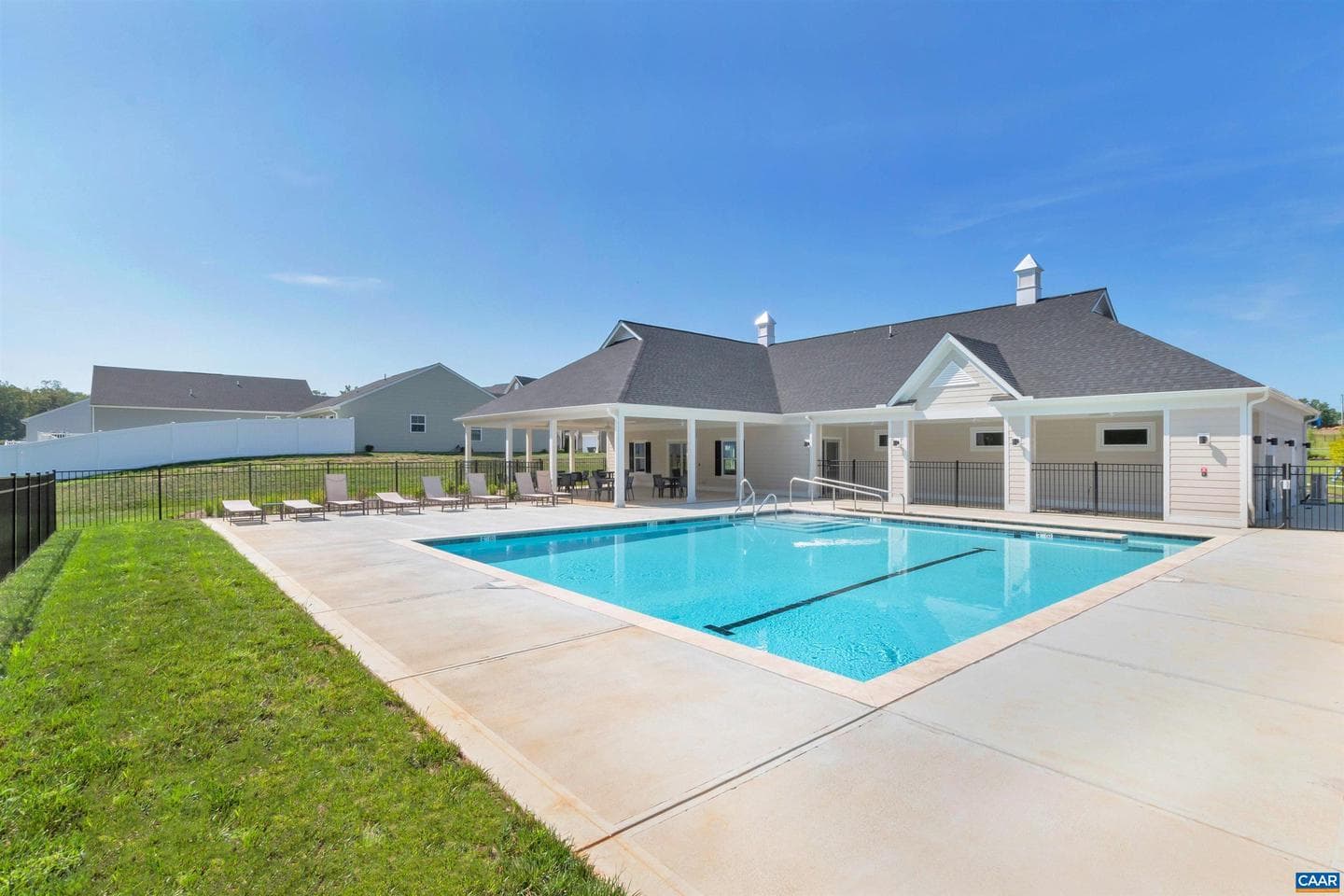 27 Pine Knot Dr photo 37