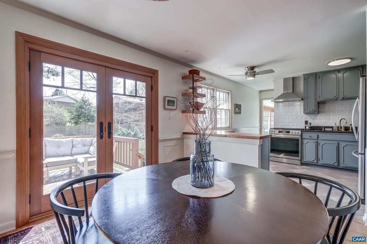 1416 Lester Dr photo 17