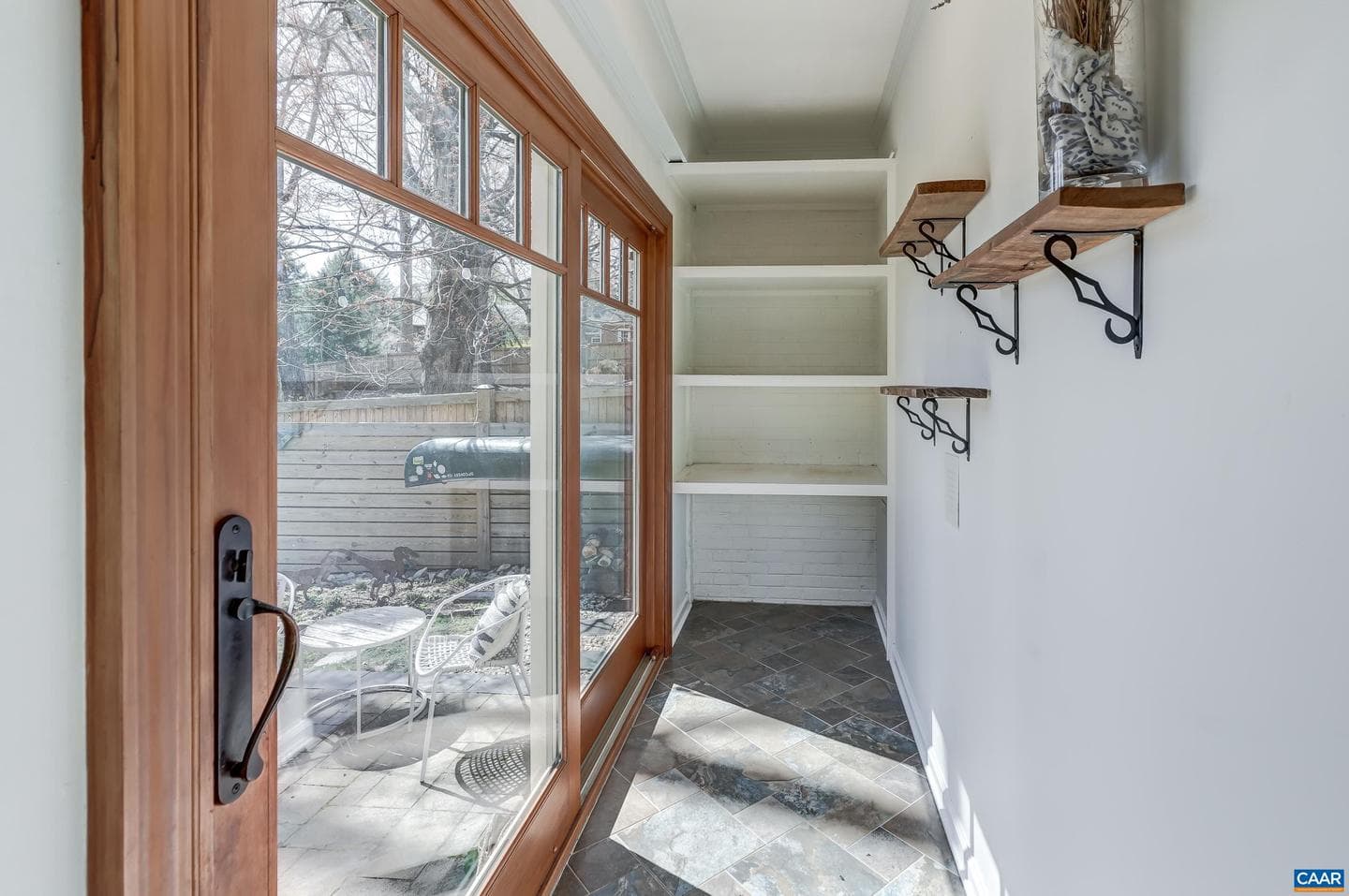 1416 Lester Dr photo 22