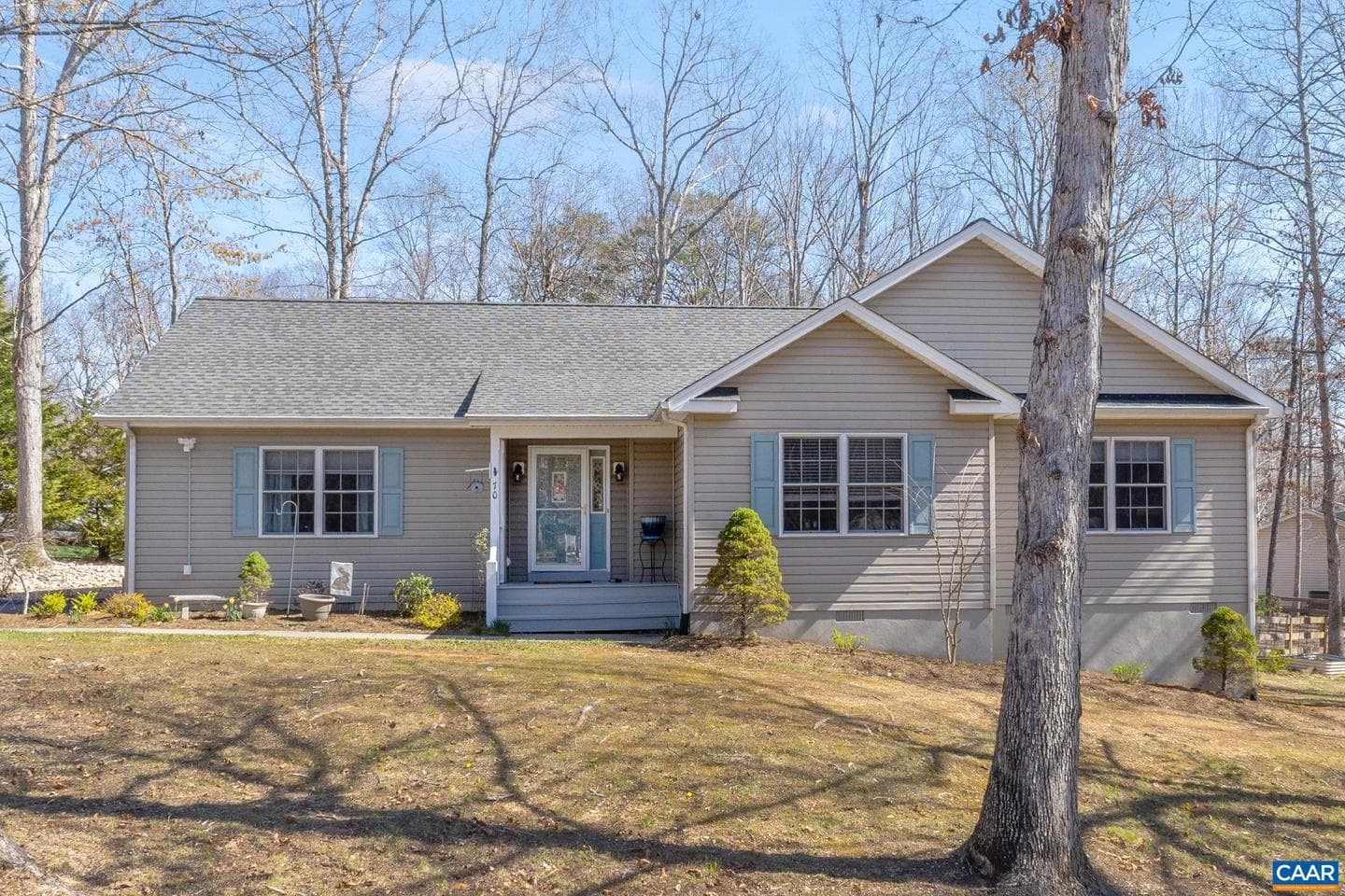70 Riverside Dr