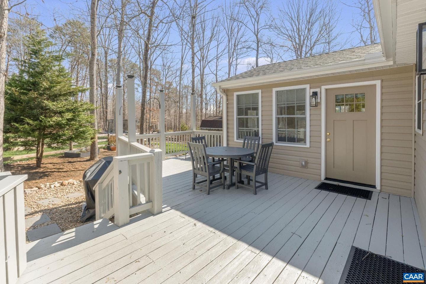 70 Riverside Dr photo 25