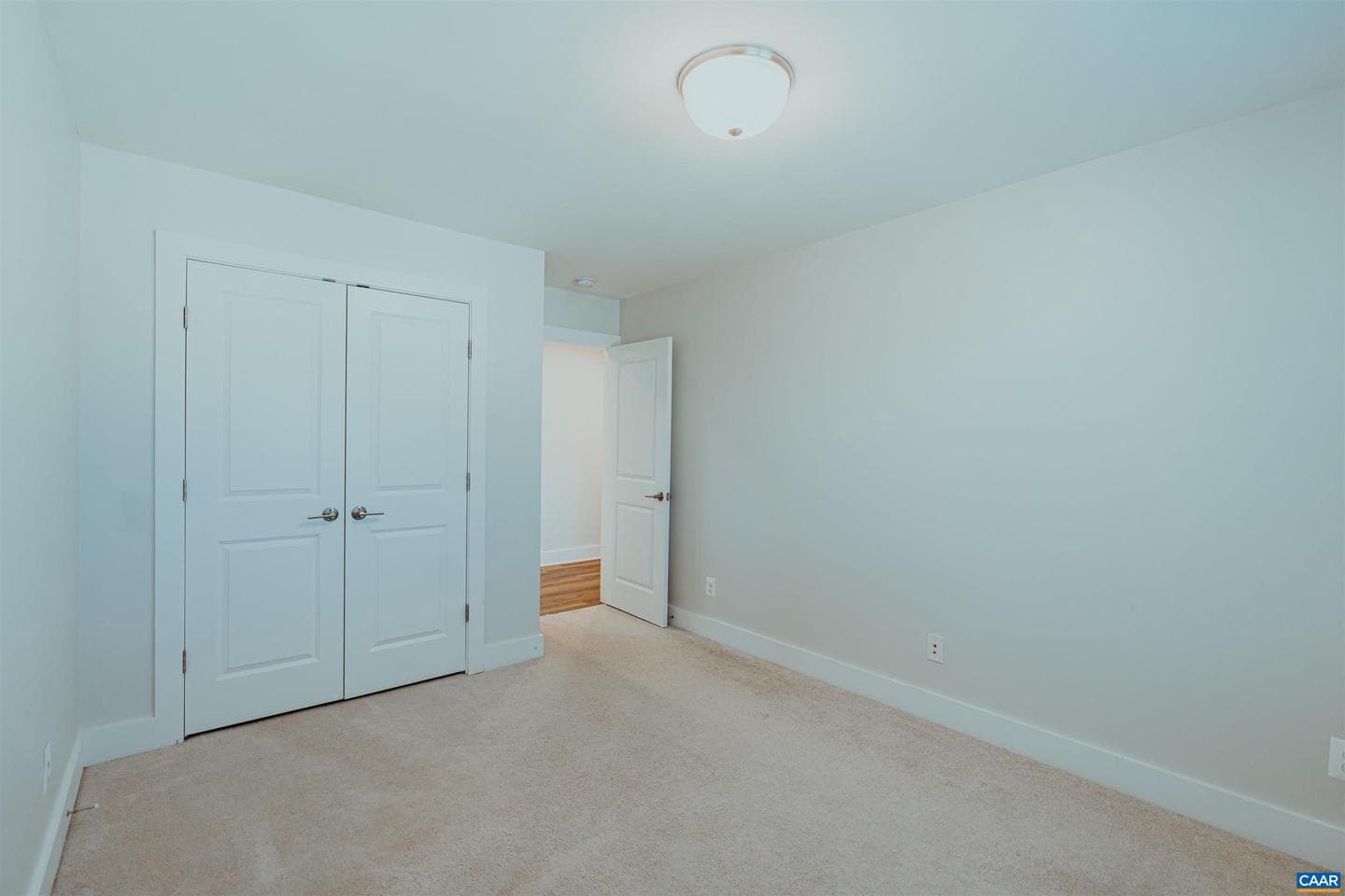 528 Trailside Dr photo 39