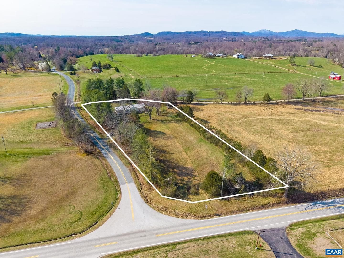 3201 Rose Mill Rd photo 2