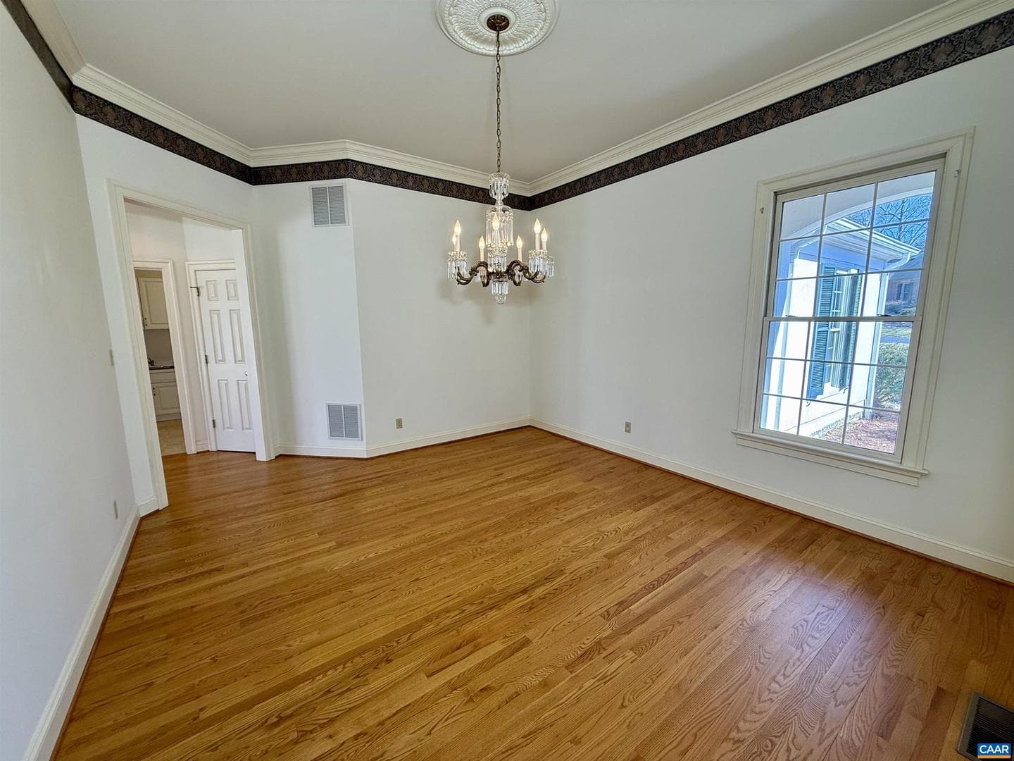 1680 Wellesley Knls photo 21