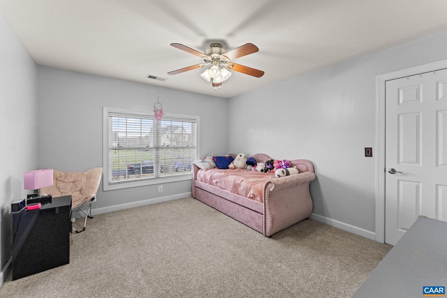 12 Longford Dr photo 35
