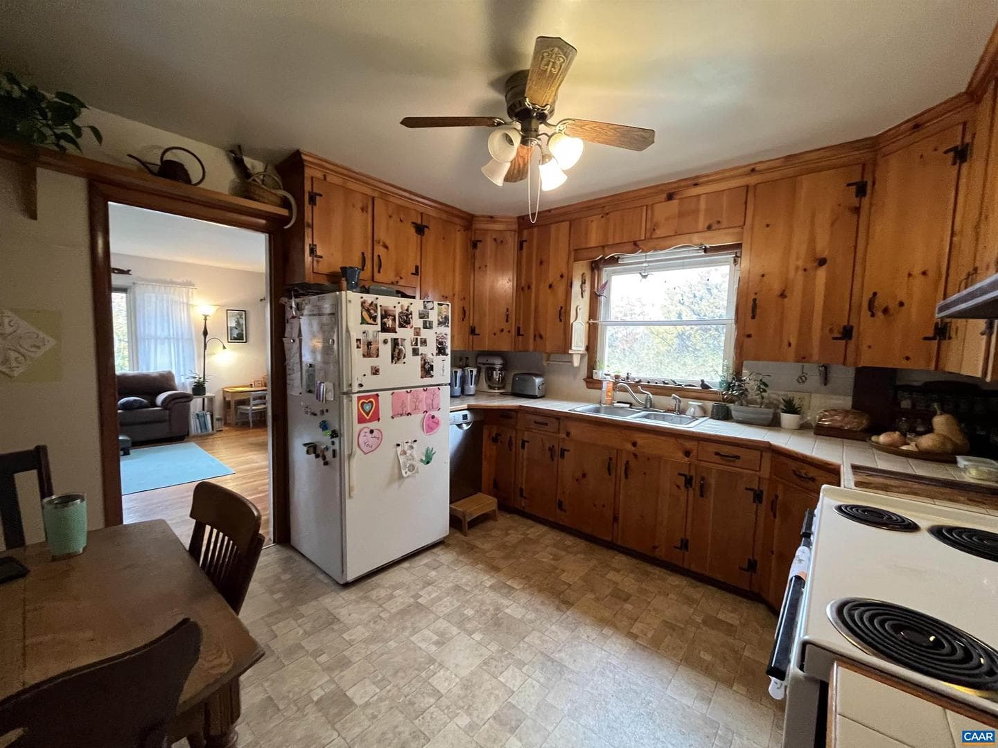 1839 Afton Mountain Rd photo 7
