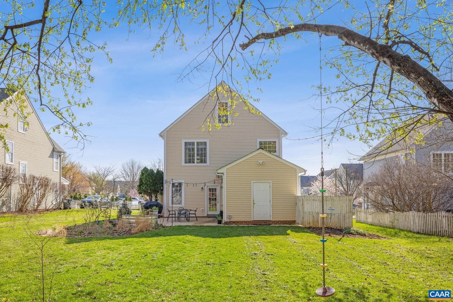 5518 Hill Top St photo 24
