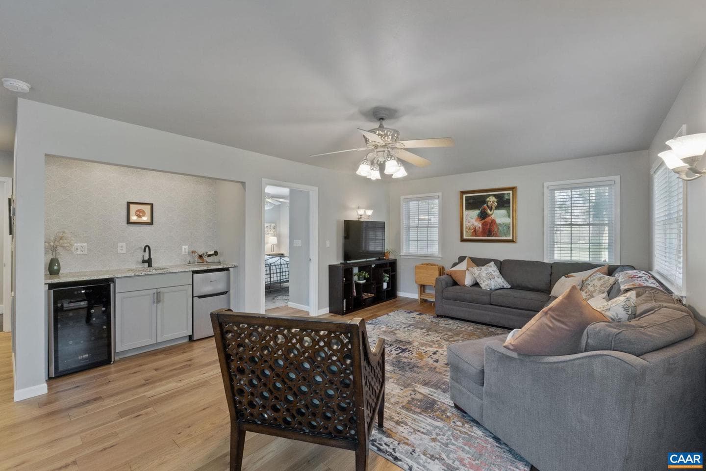 2047 Acorn Hill Ct photo 18